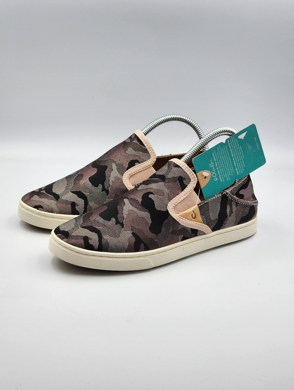 Womens OluKai Pehuea Pa'i Slip on Sneakers 7 Camo